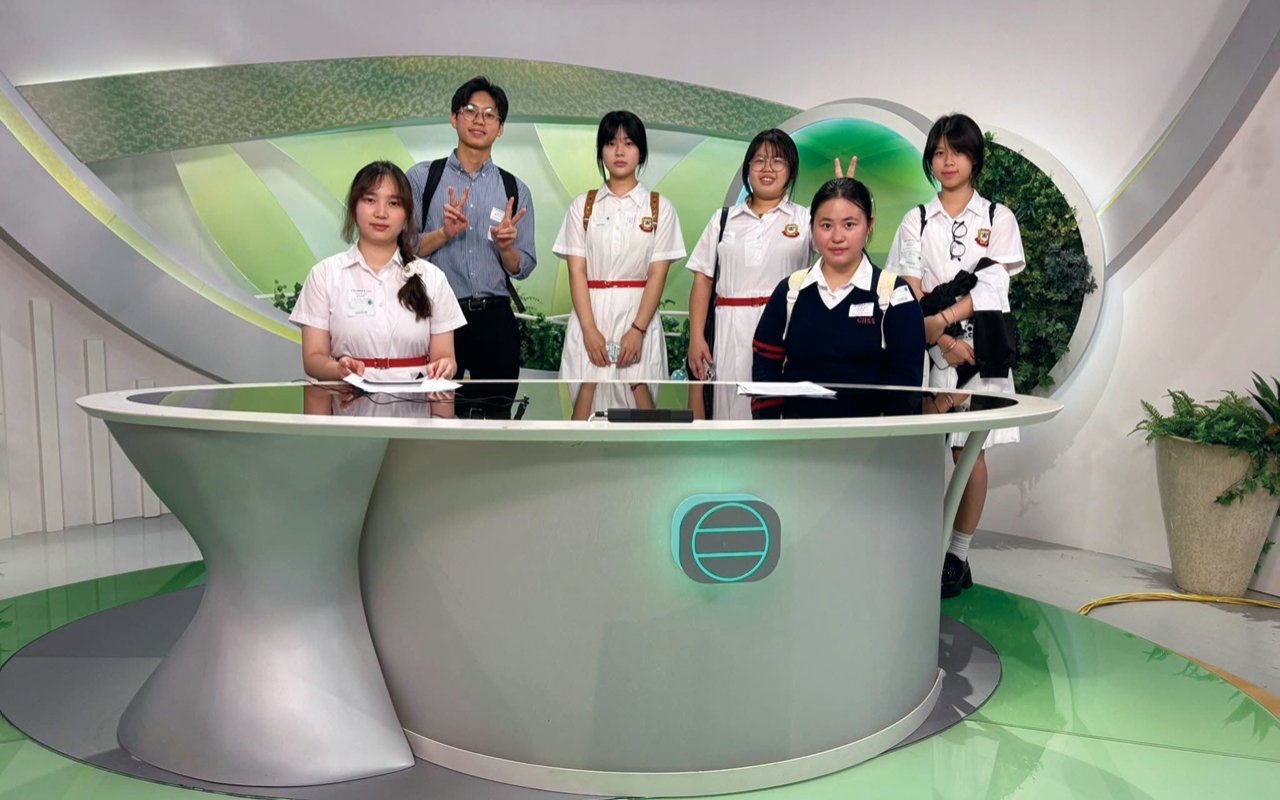 參觀TＶＢ新聞部
