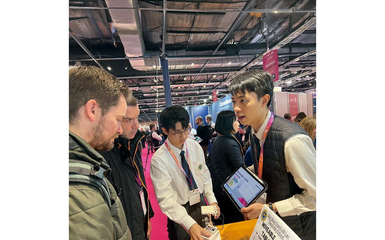 帶領學生參加英國大型科技展覽「Bett Show」