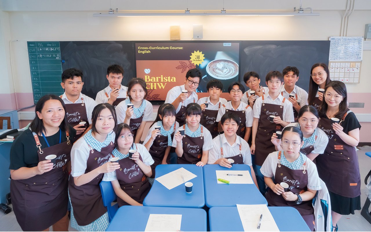 The school has cultivated many biliterate and trilingual talents in various fields