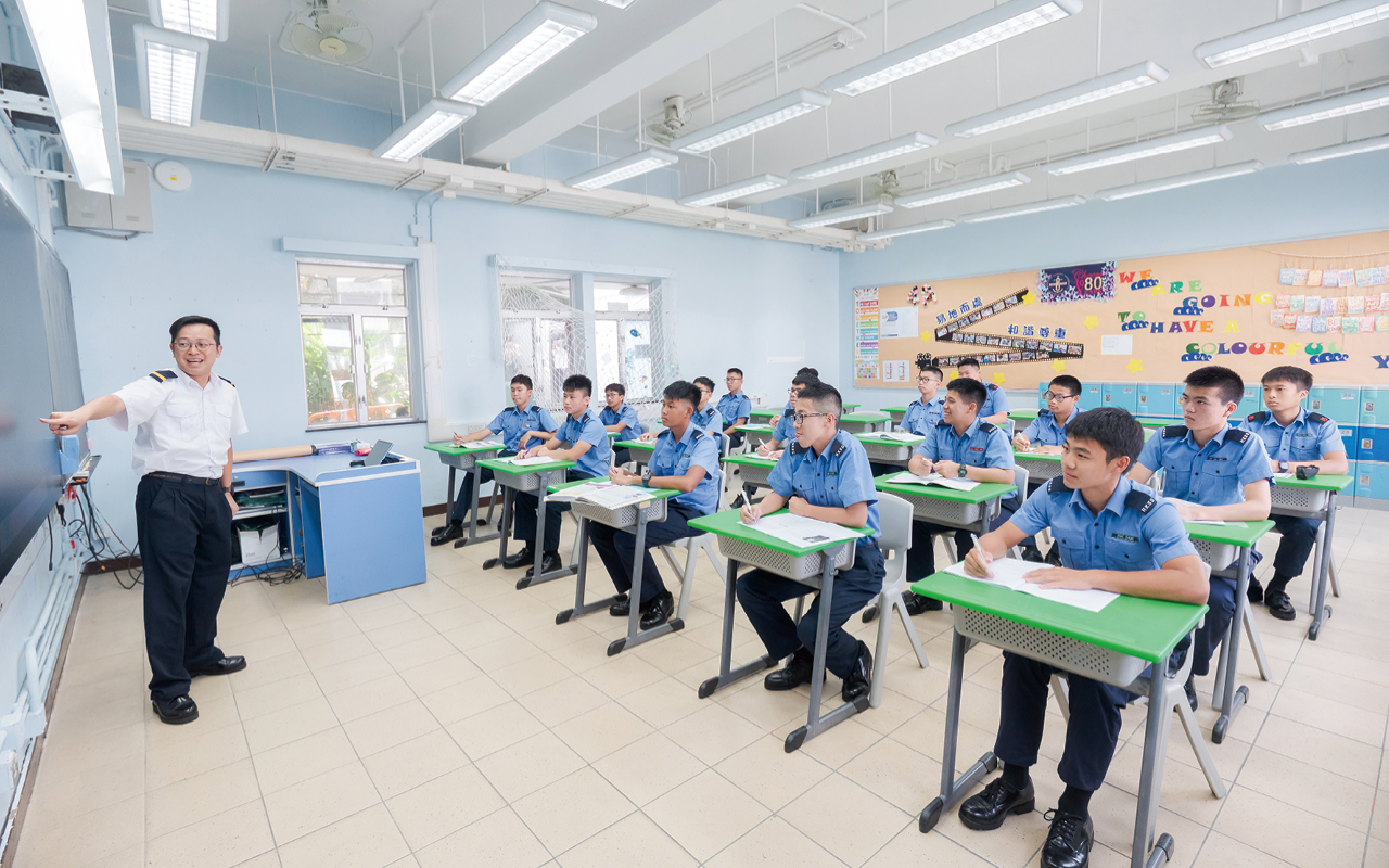 學校一直採用體驗學習，讓學生從動手做中學習