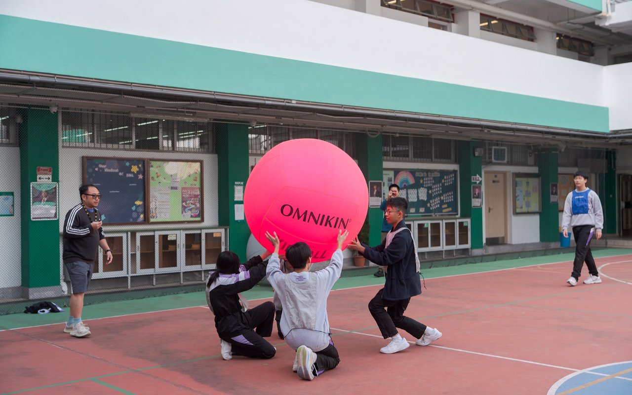 豐富的實踐活動與開放的交流平台