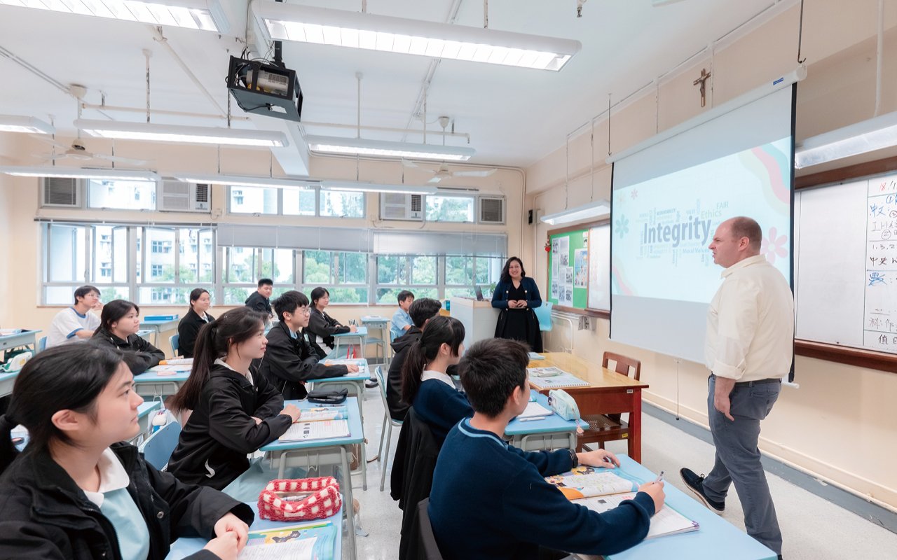 為學生打造多元學習英語的氛圍