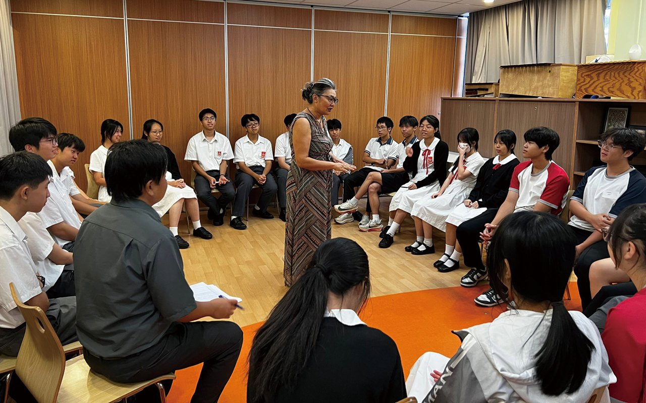 為其日後的大學面試打下堅實基礎