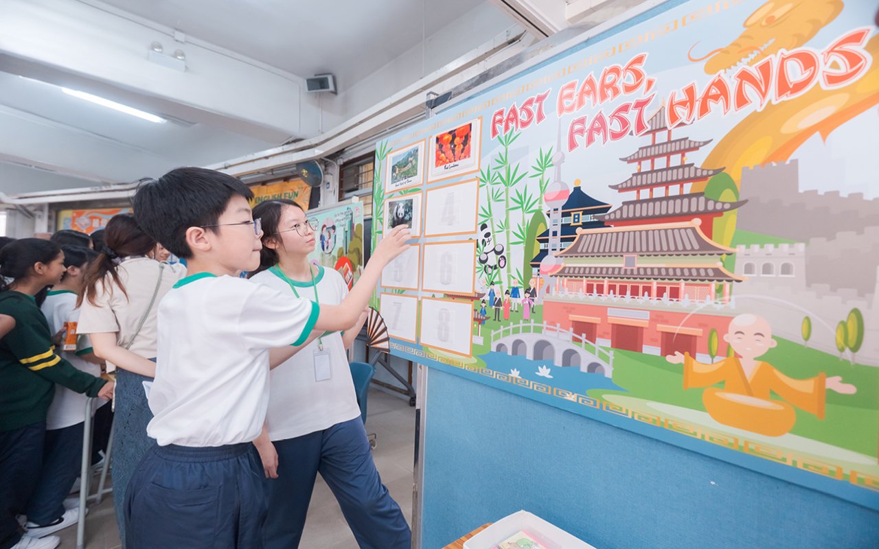 School English teaching focuses on curriculum optimization