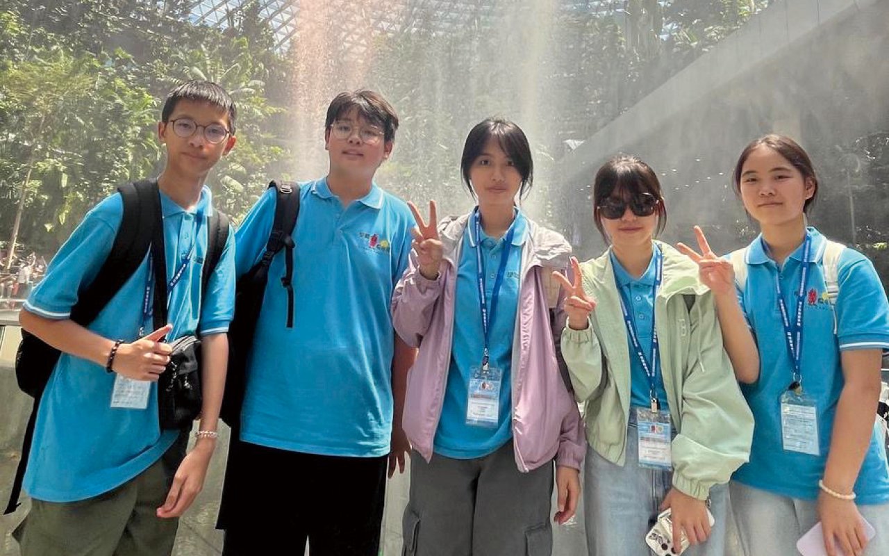 TWGHs Joint Secondary Schools  Singapore English Summer Camp