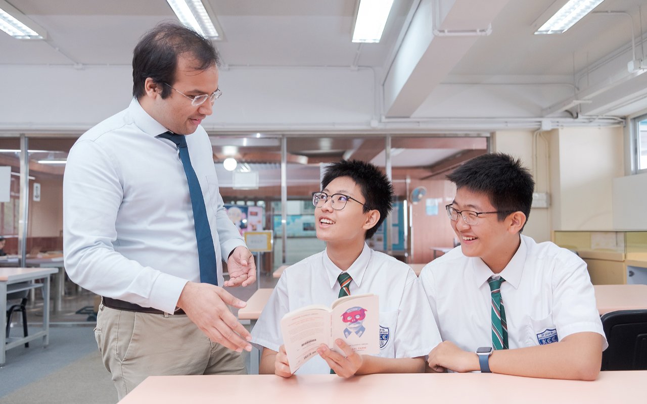 學校重視語言文化培養