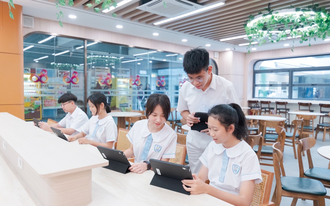 提升英語表達和邏輯思維能力