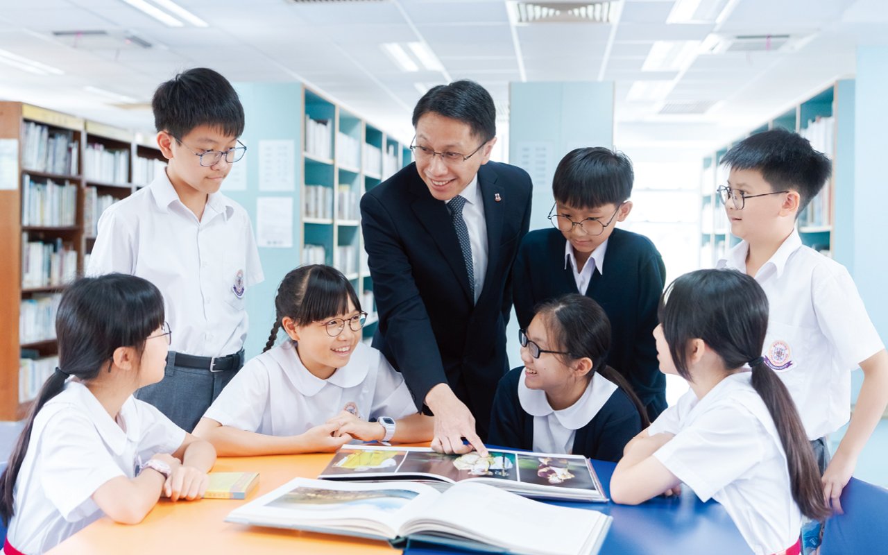 逐步適應中學學科英語的學習要求