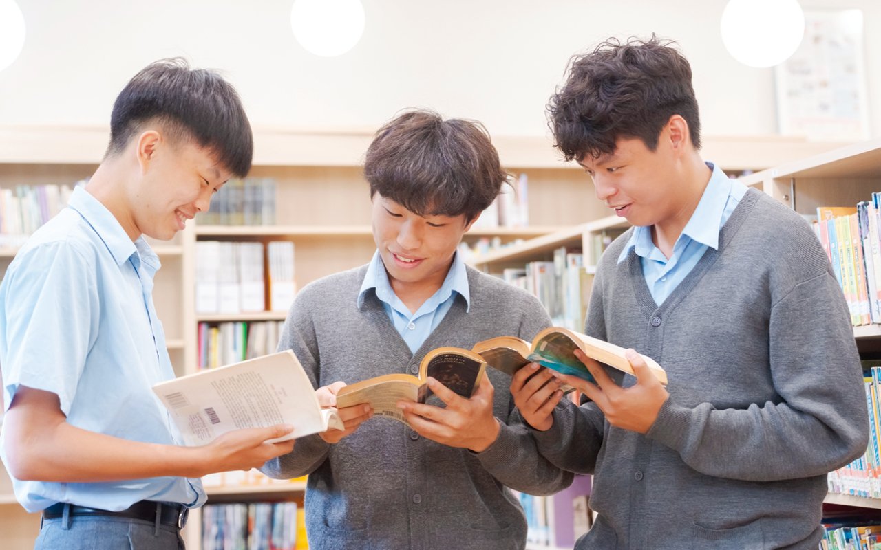 學校亦提供延伸閱讀素材