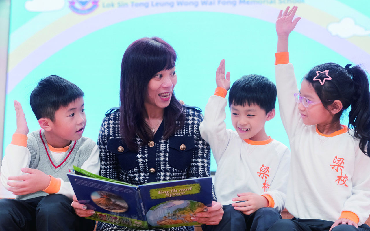 The school insists on "teaching skills and cultivating character"