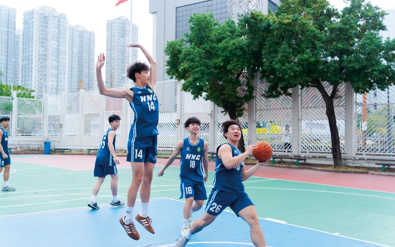 體育同樣表現出色