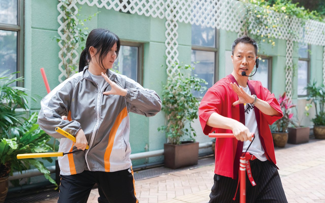 學校貫徹「德育為先」的教育宗旨