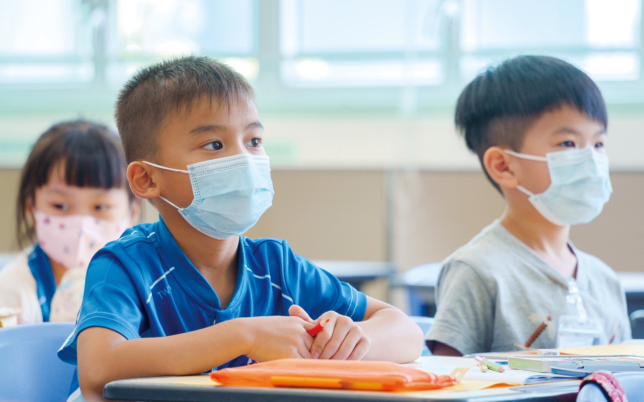 為讓小一新生適應小學英語學習，學校十分重視新生入學的適應環境，因此在本年度特別舉行「升星計劃」英語銜接課程。