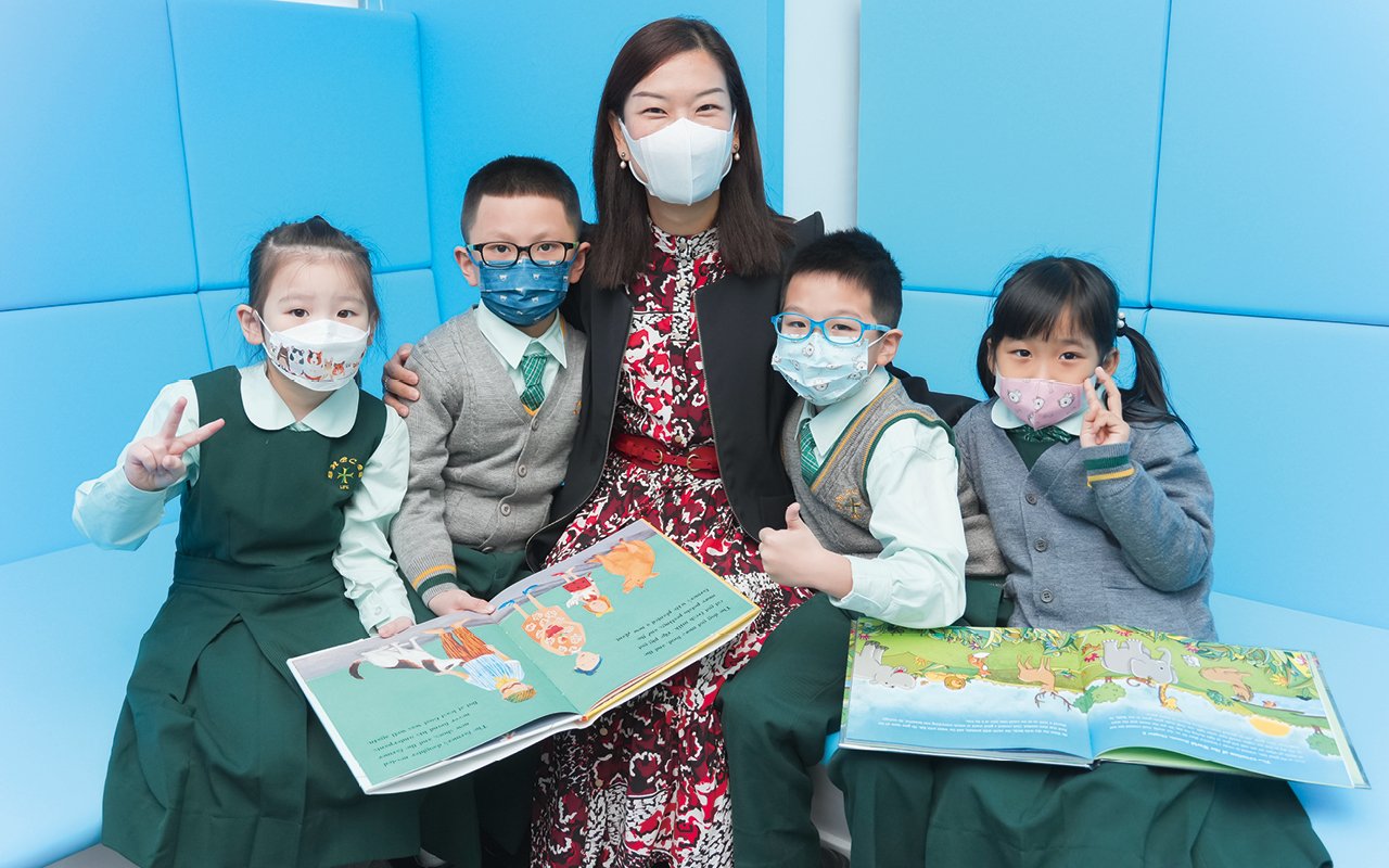 學校於4年前和不同大專院校、中學及幼稚園合作，推行「EduVision學願計劃」，結合中文、英文、數學、常識、視藝、宗教、音樂、電腦等學科知識，以跨校及跨學科的方式助學生發展知識、技能及綜合資料的能力。