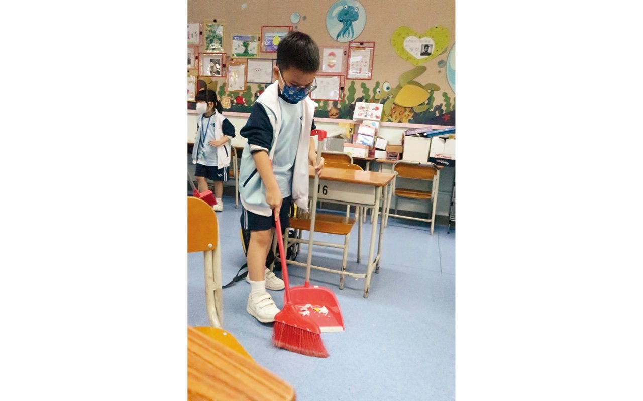 學校為每級同學安排「服務學習」