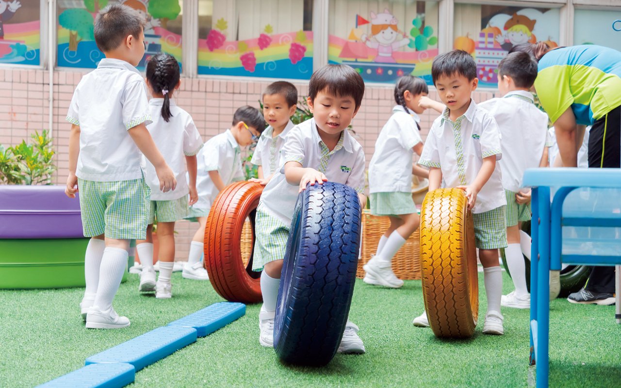 學校擁有舒適寬敞的校園環境
