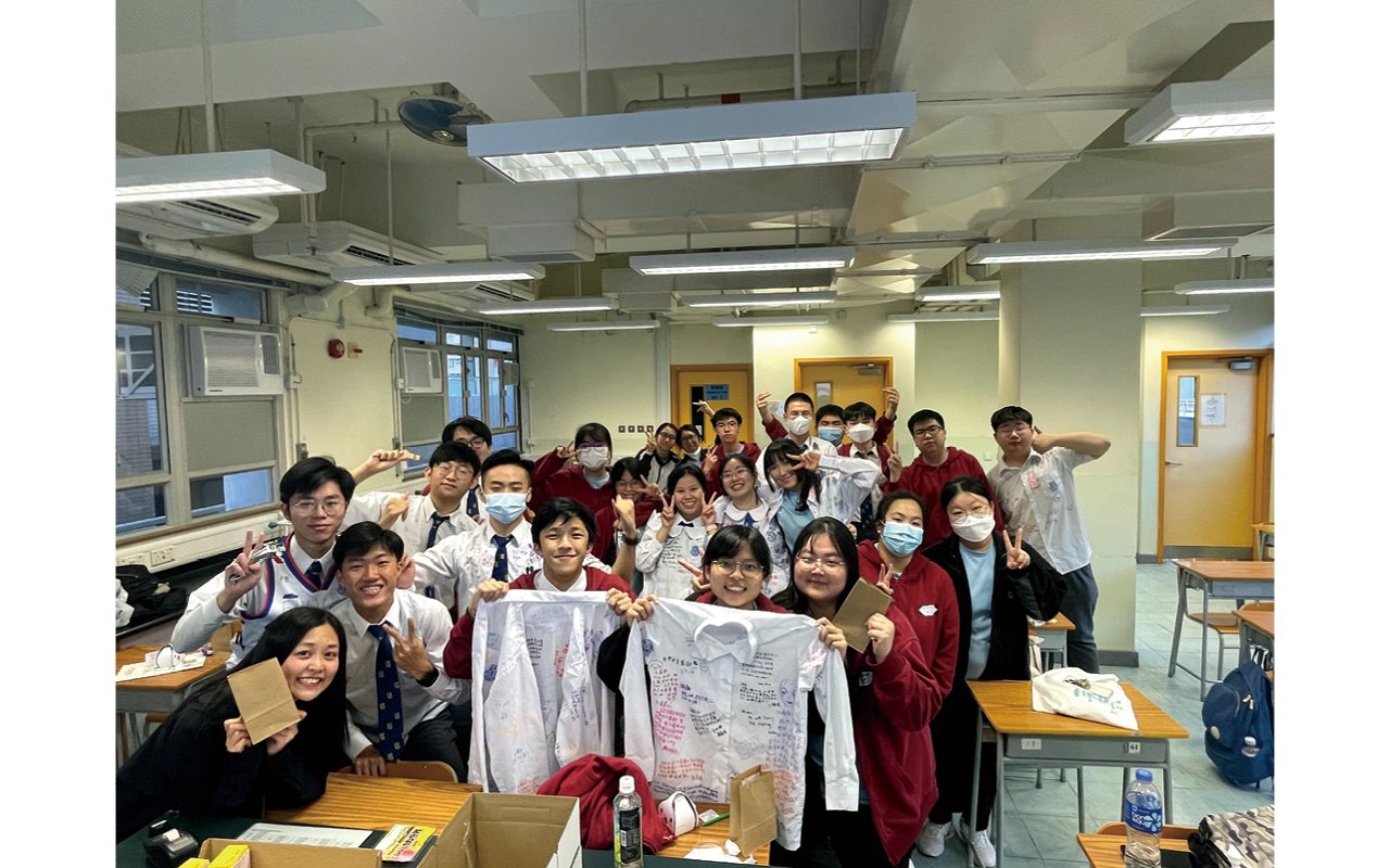 學校提供逾 30 項聯課活動