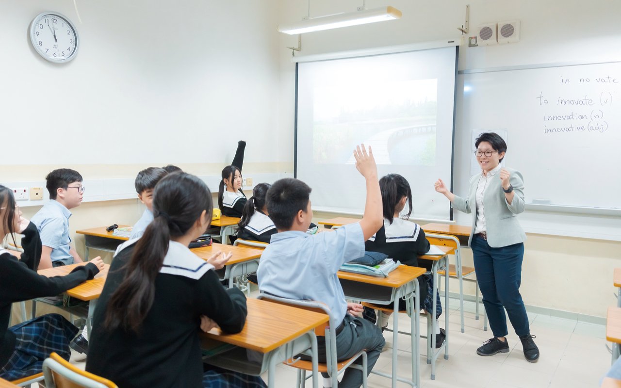 針對初中階段的同學，學校希望教授他們語法及詞性