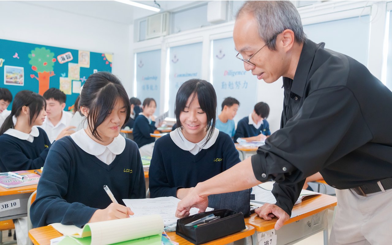 學校積極推行資優教育
