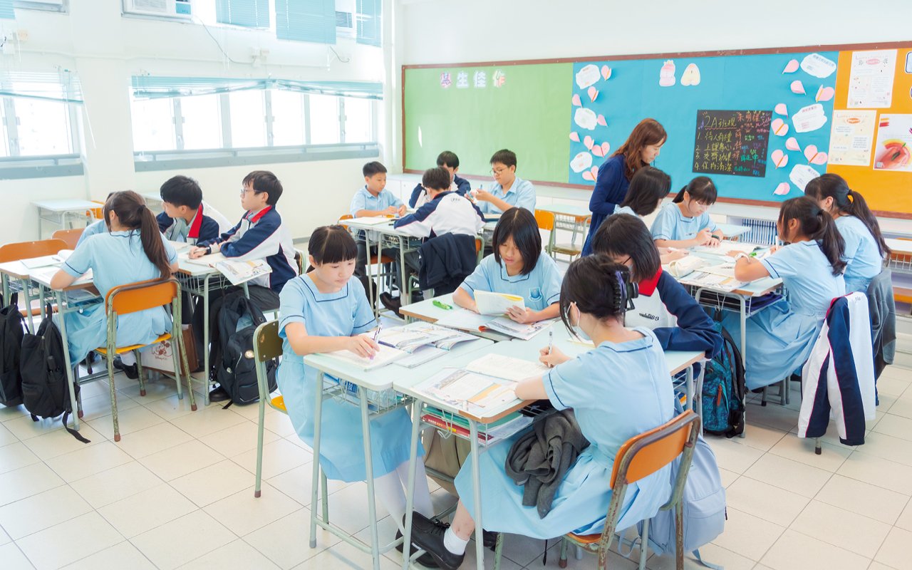 校方會以獎勵方式給予肯定與鼓勵