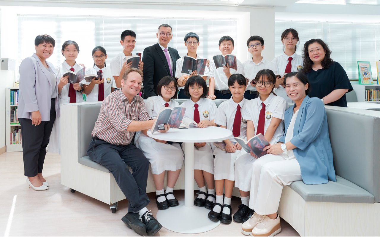 學校致力實踐「以學生為本」的目標