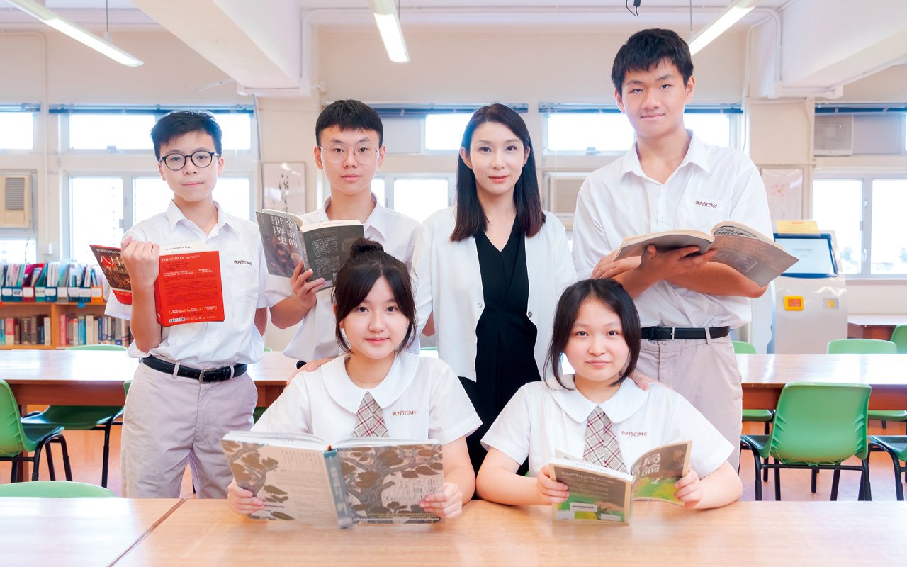The school regards promoting students’ interest in learning as an important part of education