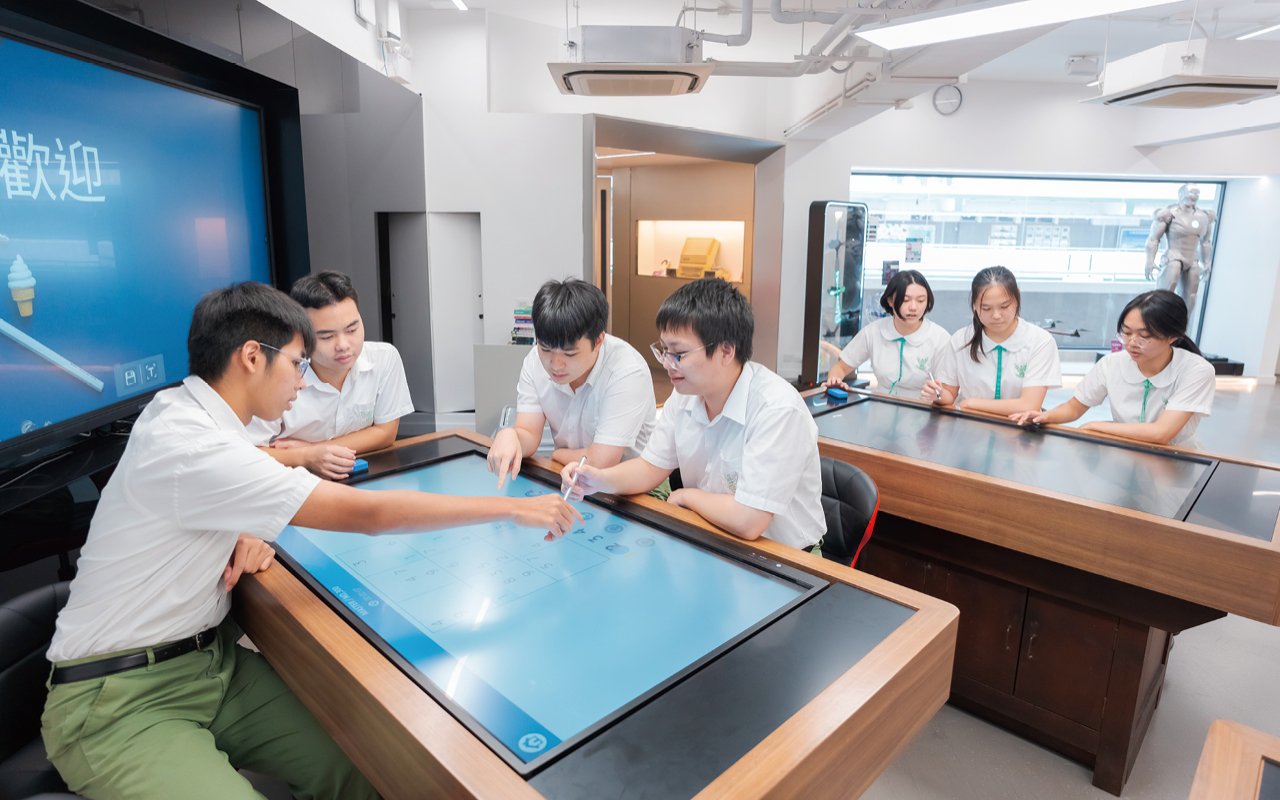 推動英文科組與其他科組進行跨科協作教學