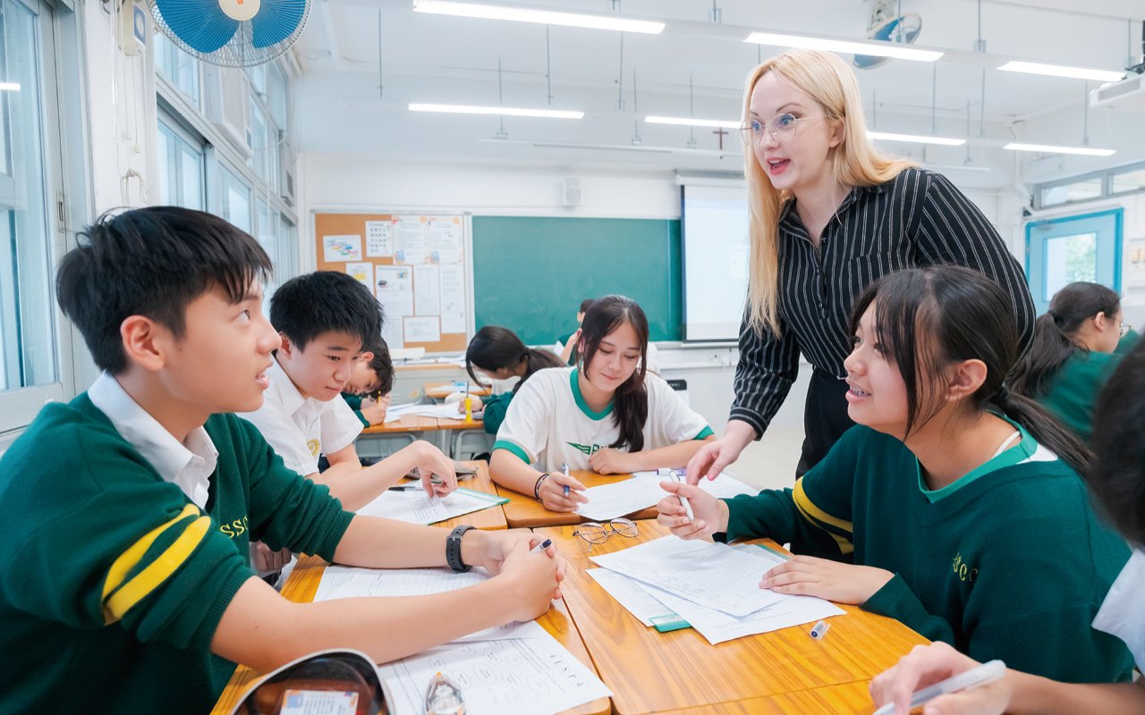 學校特別在中一、二級增設「語言藝術課」