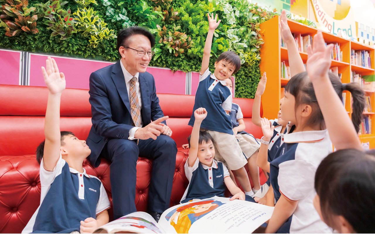 學校透過不同多元化活動、節日慶祝等提升學生學習的積極性，營造濃厚的英語學習氛圍。