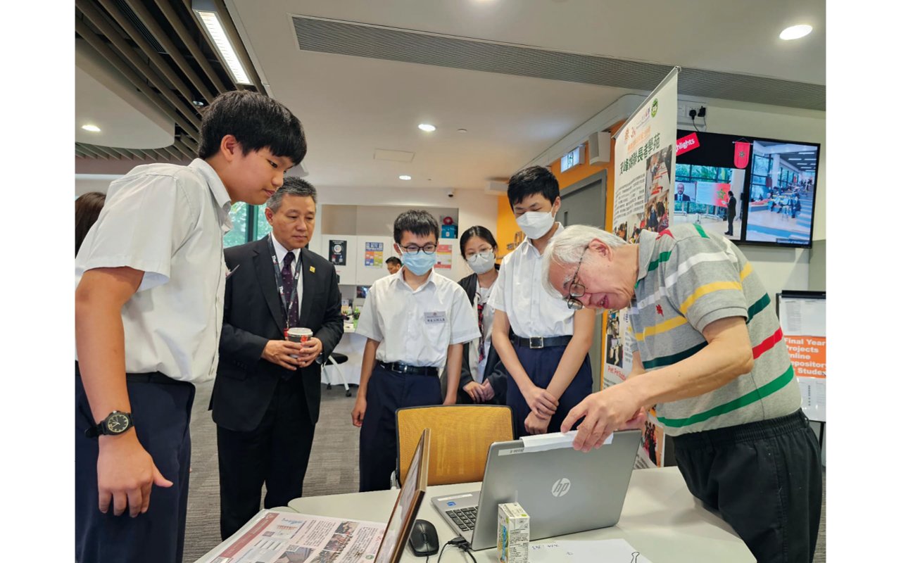 「茂峰長者學苑」旨在為長者提供學習、協作及服務