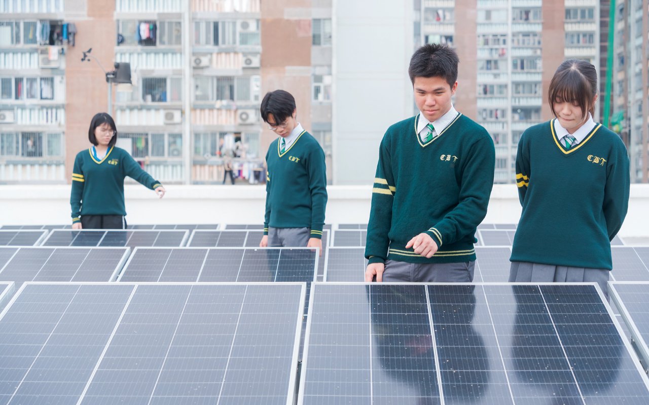 配合已安裝的可再生能源系統，把太陽能轉為電能