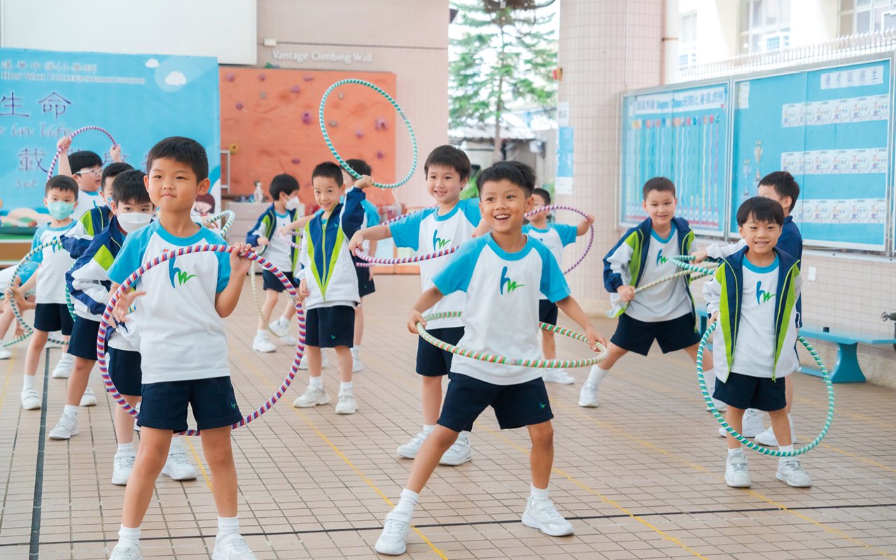 下午安排體驗式教學，增加課程彈性，為學生建構全方位學習經歷