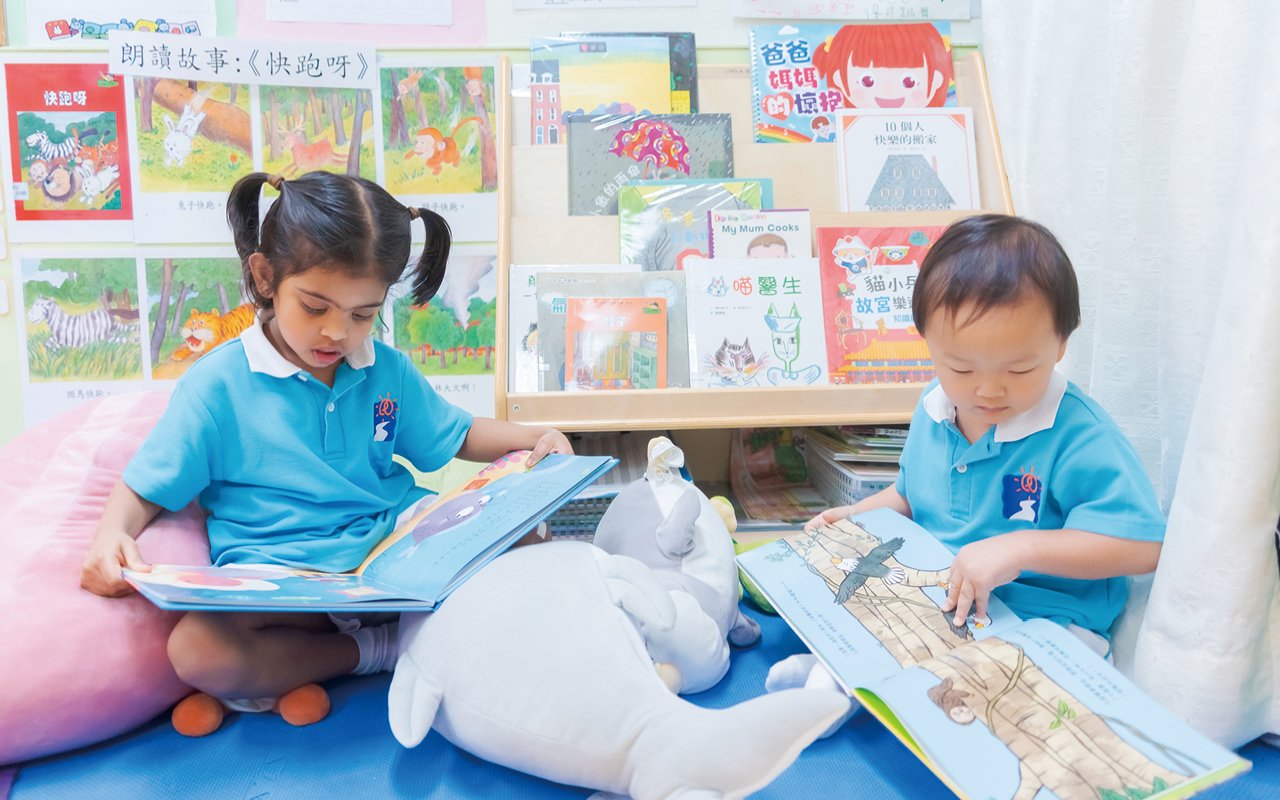 小朋友喜愛閱讀圖書，吸收知識