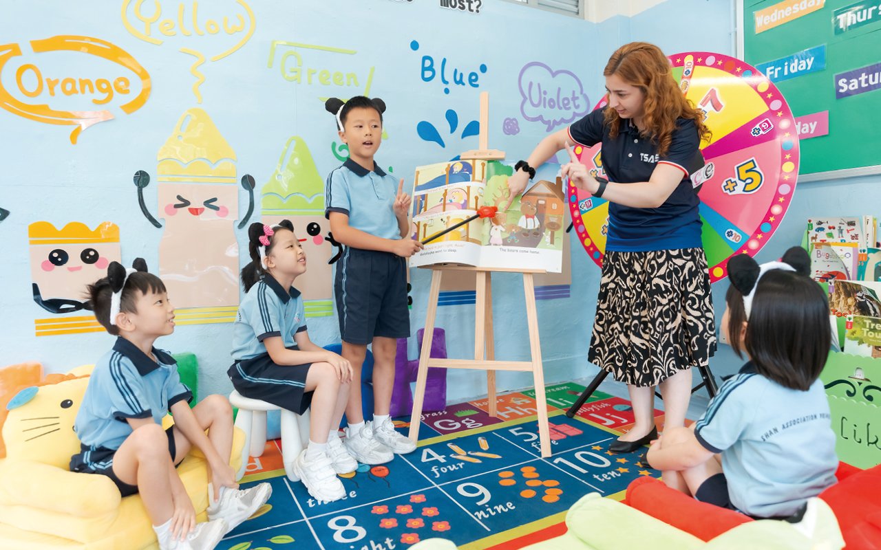 學校致力打造一個英語校園