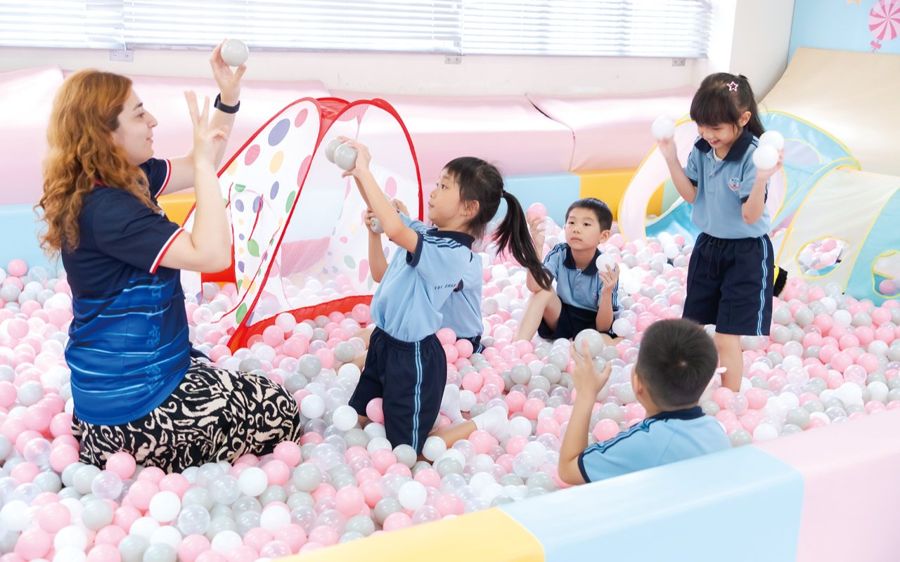 務求使學生在學校學得開心、讀得愉快