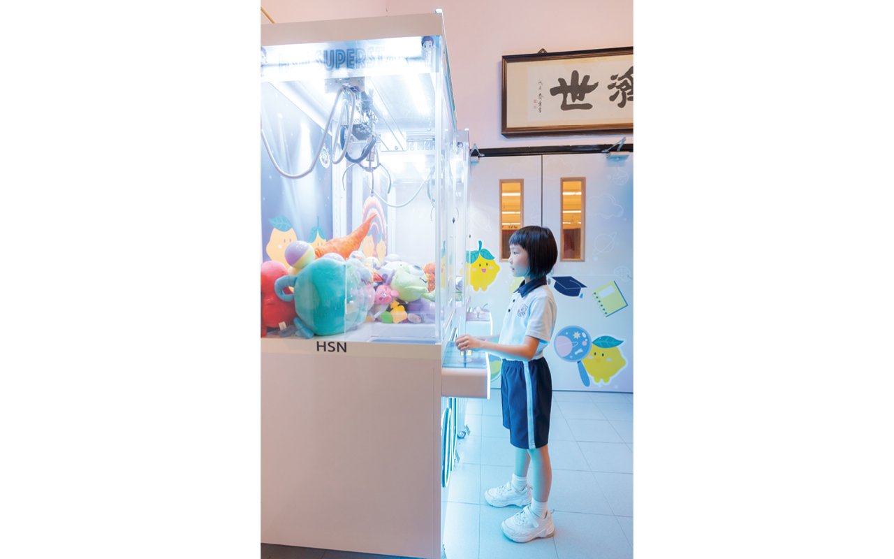 學校透過不同校本計劃推動正向教育