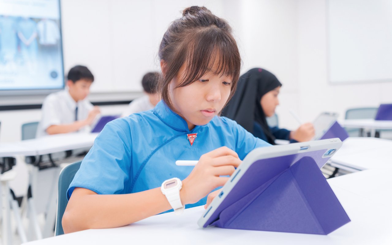 以創新思維為學生提供豐富的學習體驗，奠定堅實的知識基礎