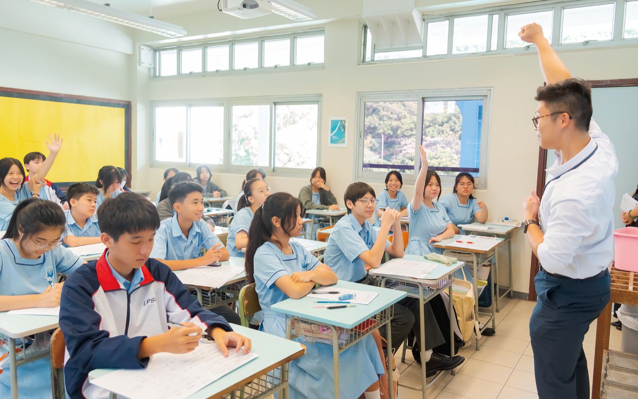 校方更著重培訓學生的語文能力
