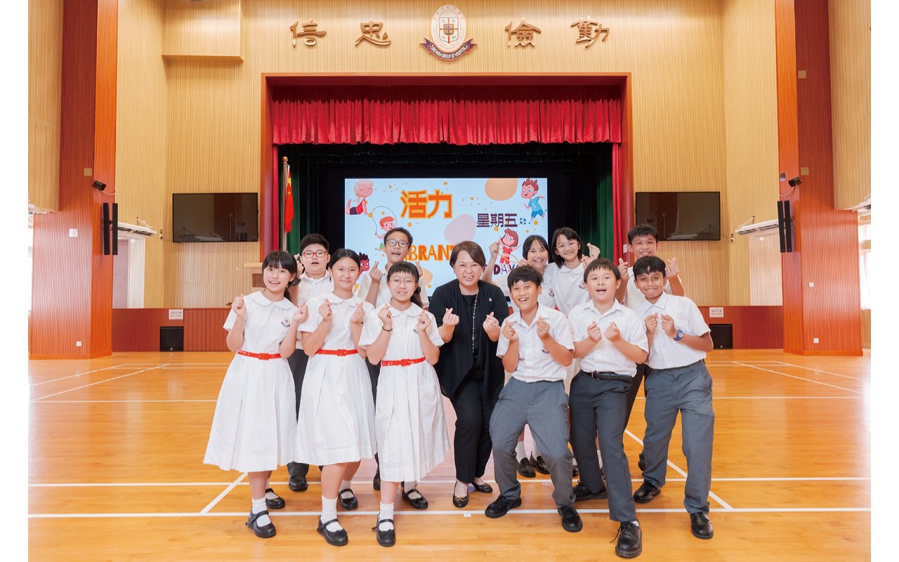 為建構健康生活模式，學校於今學年推行「活力星期五」(Vibrant Fridays)，實行全校師生齊齊做運動