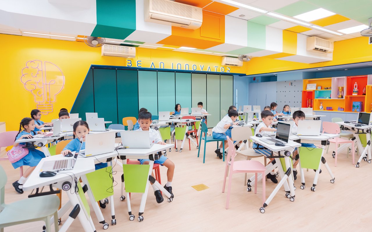 學校更著重教導資訊素養，刻意在活動中加入網絡情境