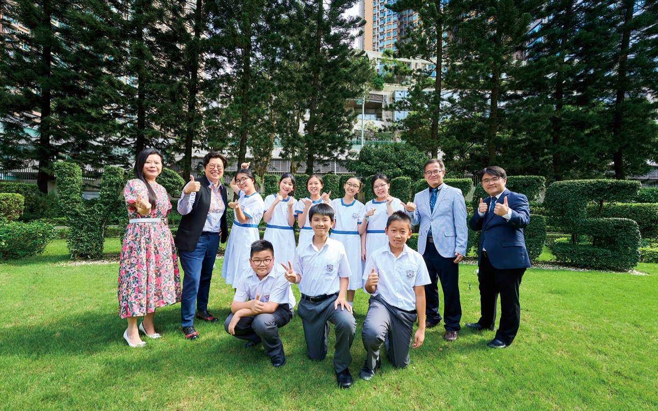 仁濟醫院王華湘中學秉持「尊仁濟世」的精神，致力於優化課程與教學