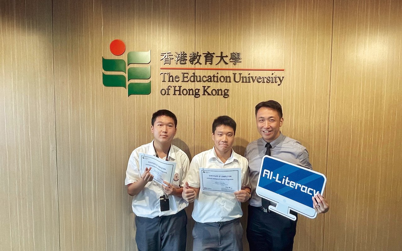 學校引入LTTC英語測驗，並為中四同學安排外部機構舉辦的網上英語考試