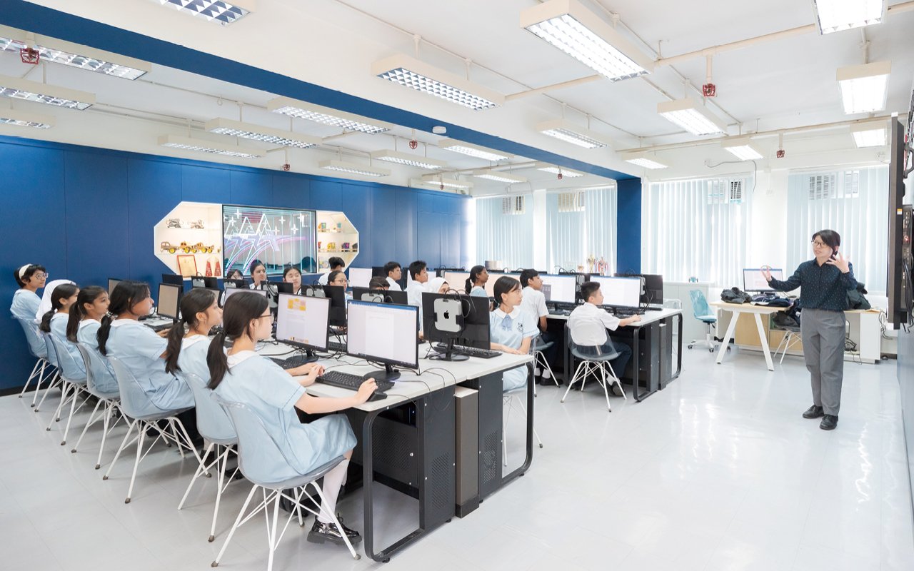 學校重視英語課程，除常規的教學外，更投入了不少資源，全方位提升教學水平