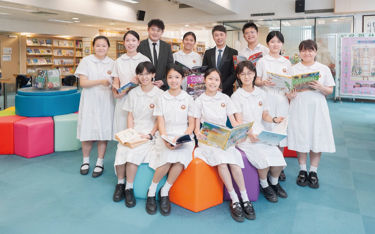 兩文三語向來是學校強調的學習重點，積極建構良好的英文語境