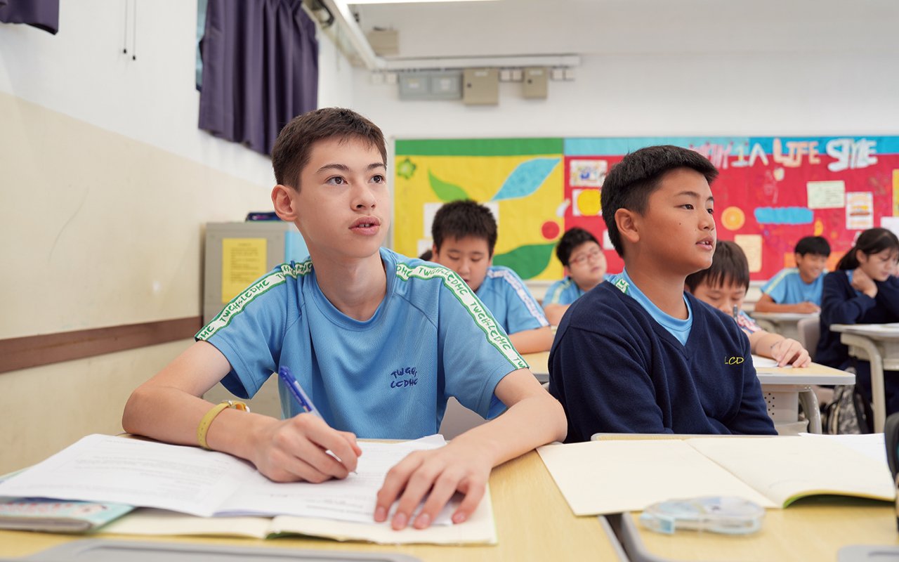 學校致力幫助學生全方位活學活用英語
