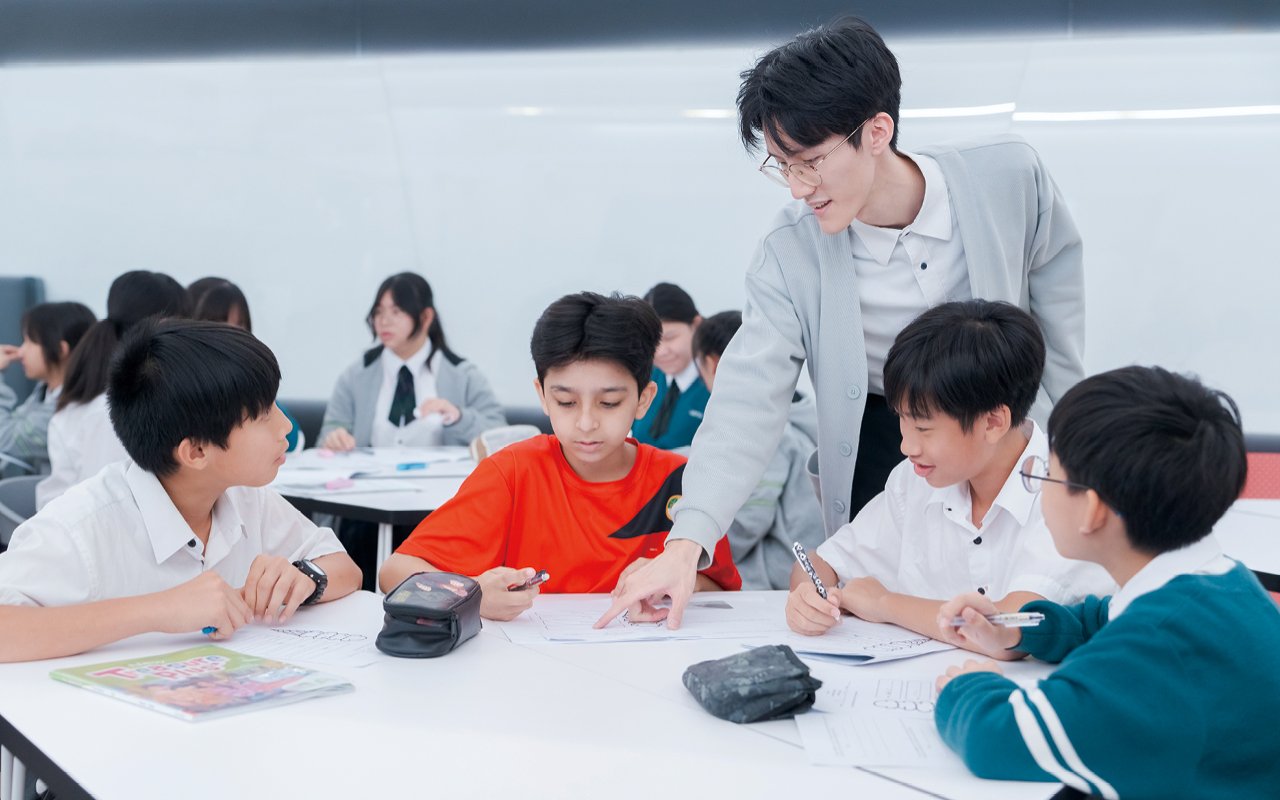 學校與時並進，在英文課程中融入AI元素