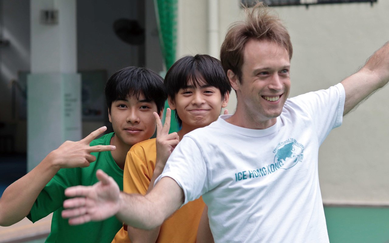 以英語作為橋樑，帶領同學探索世界