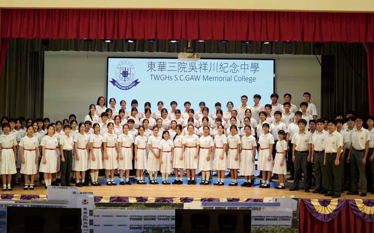 同學經常需要演唱英文歌曲，因此他們必須理解歌詞的意義和歌曲的背景