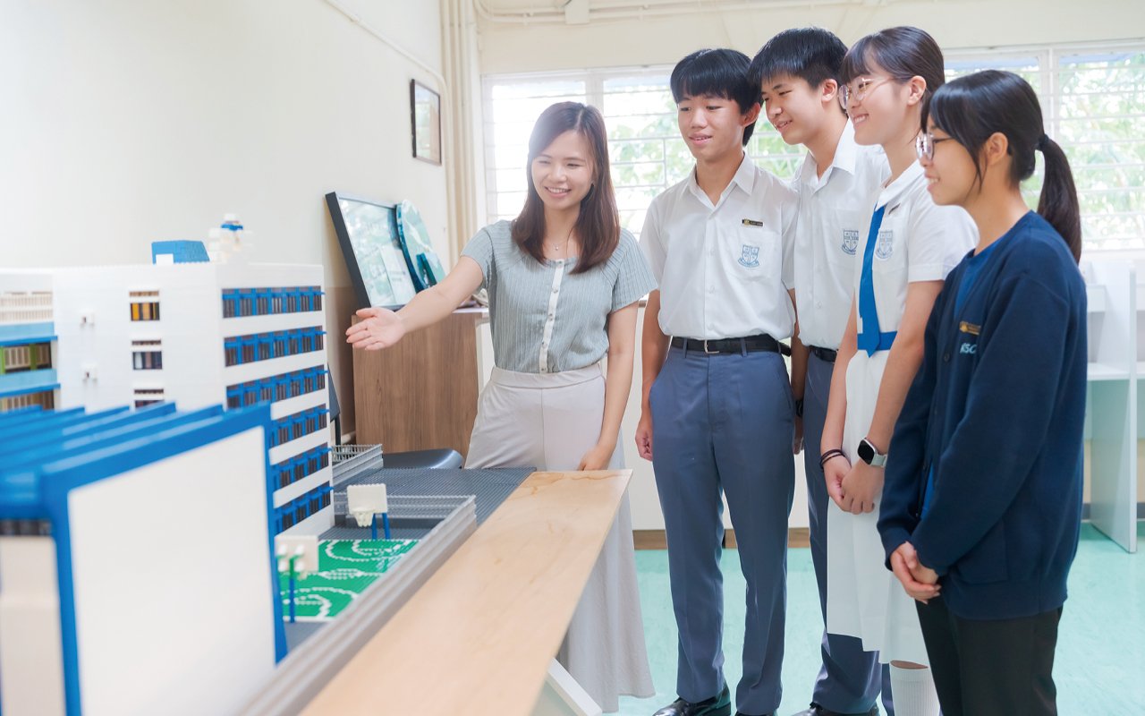 同學有許多機會運用英語進行小組報告和解決實際問題