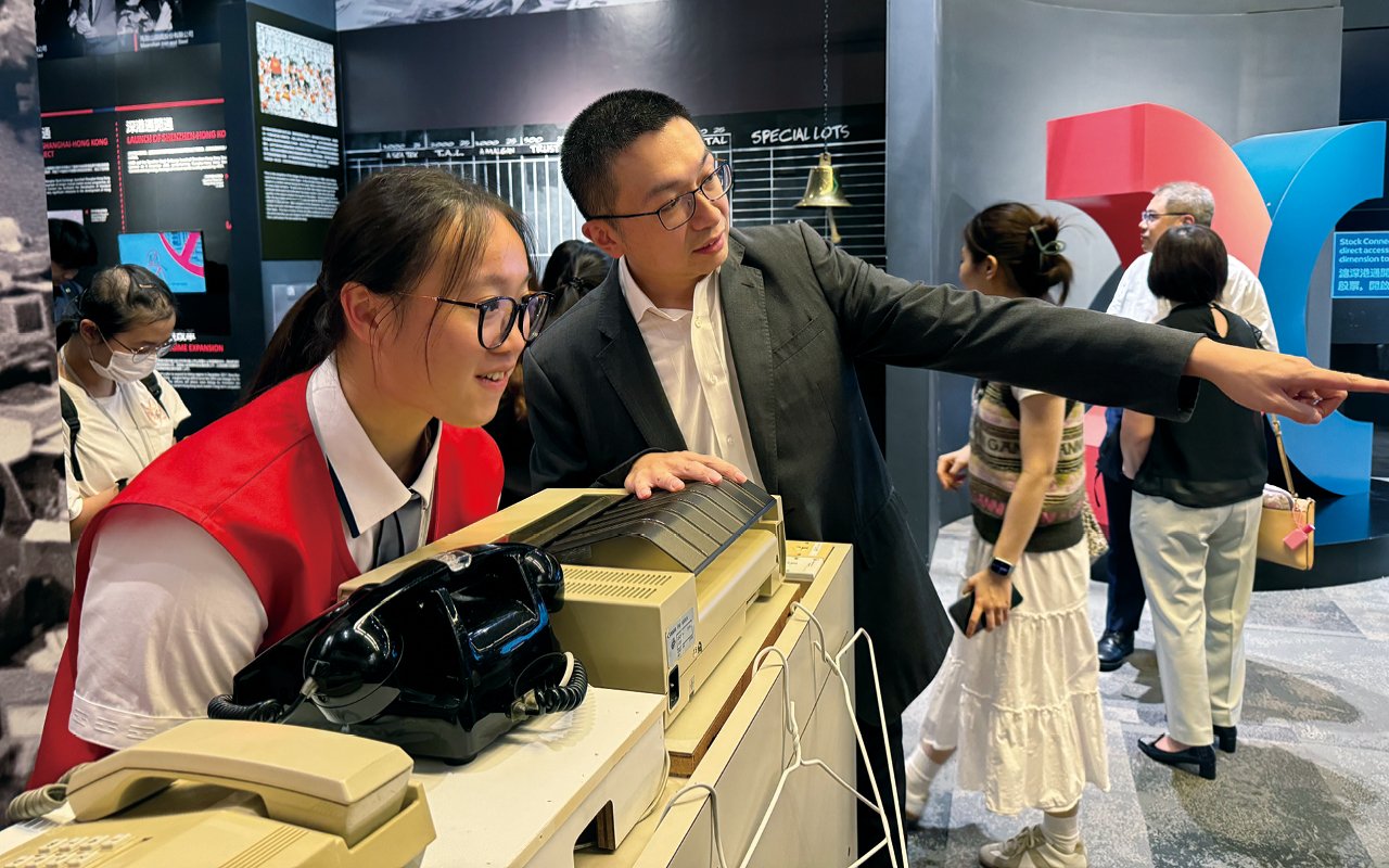 同學於著名投資銀行Morgan Stanley實習